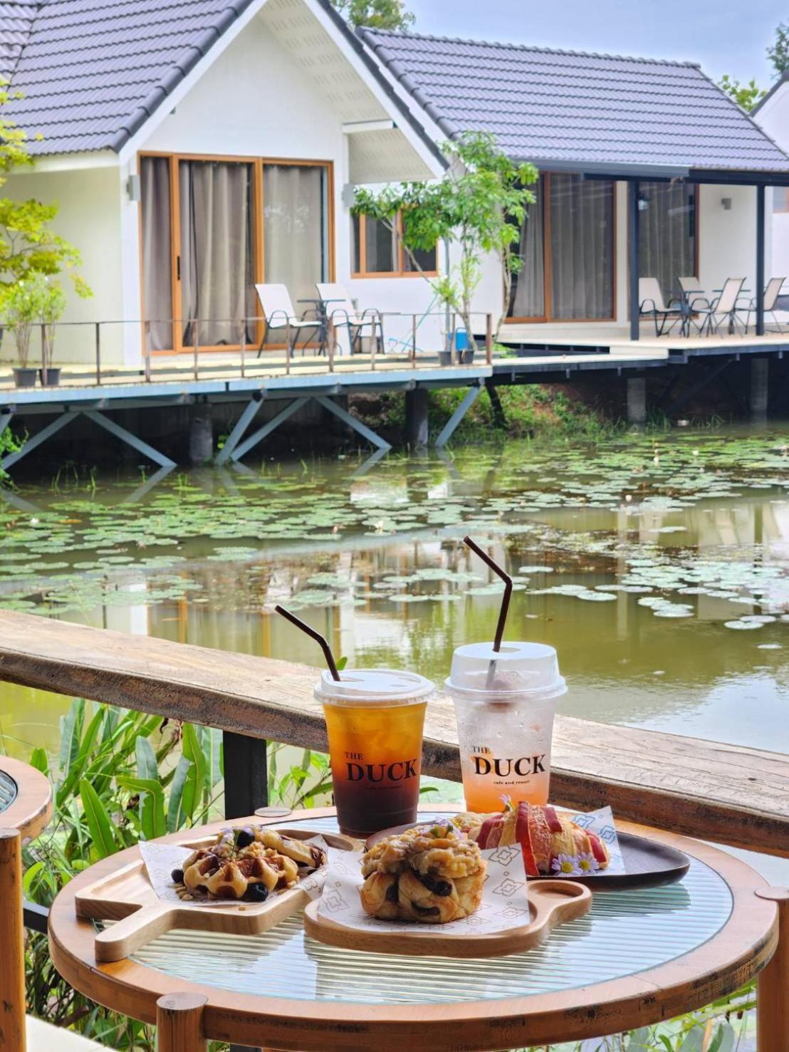 טראט The Duck Cafe And Resort מראה חיצוני תמונה